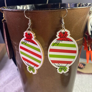 # 21 Christmas candy earrings